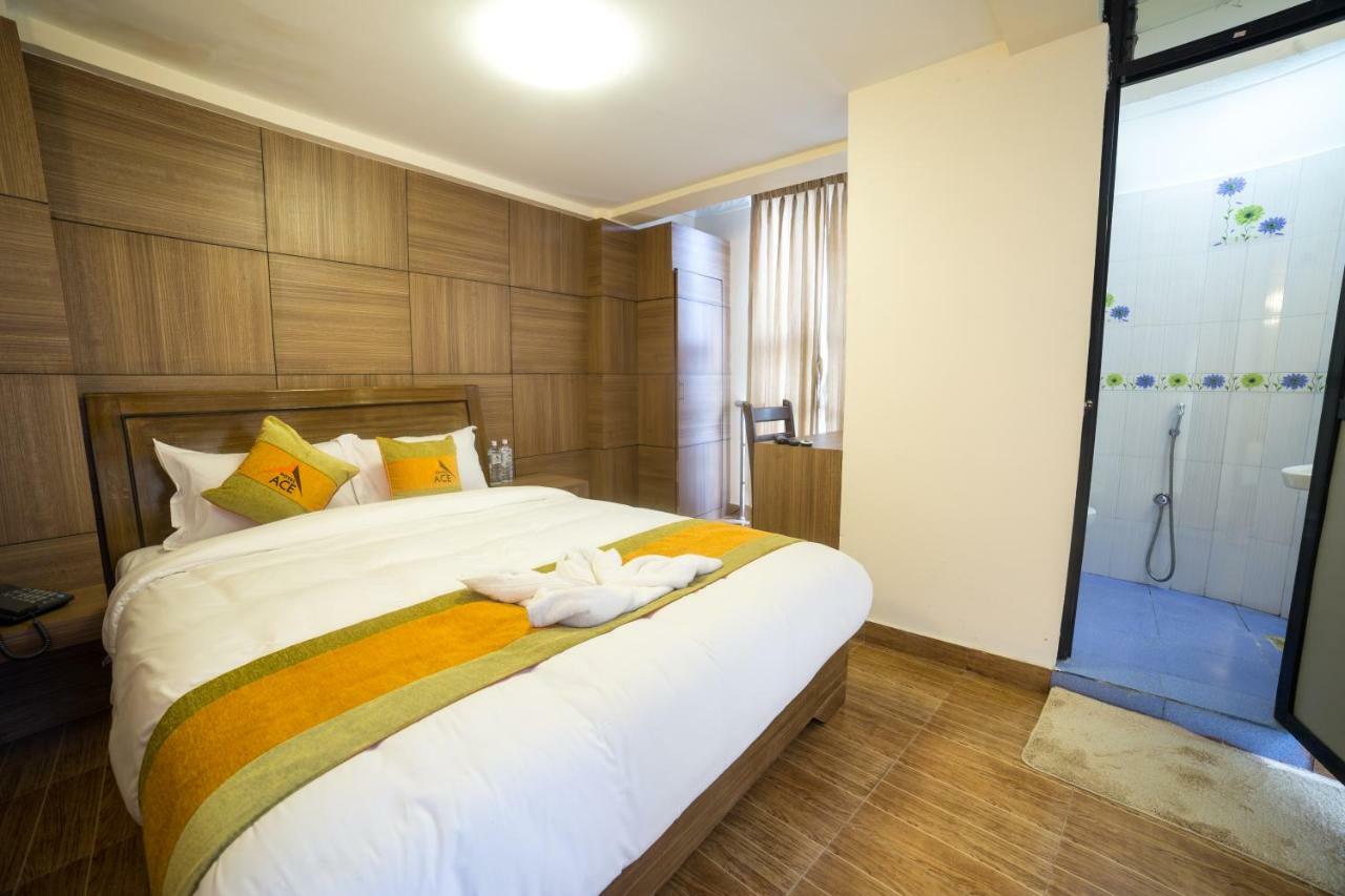 Hotel ACE Kathmandu Buitenkant foto