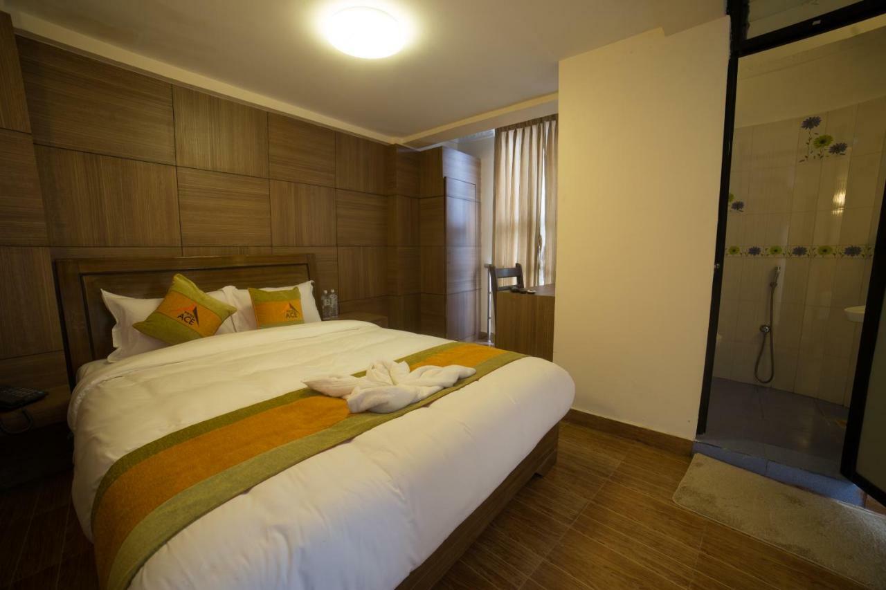 Hotel ACE Kathmandu Buitenkant foto